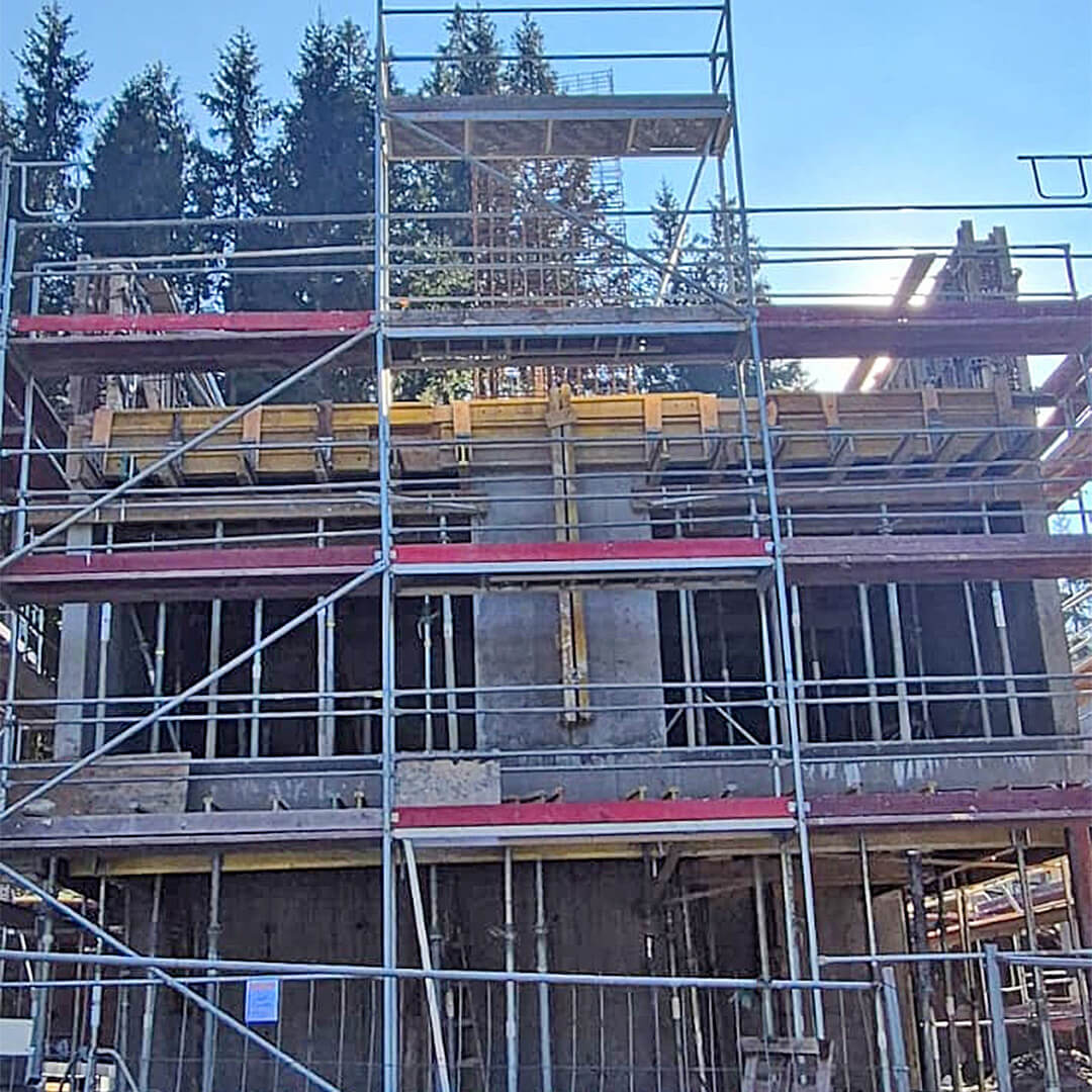 Výstavba 03-2026